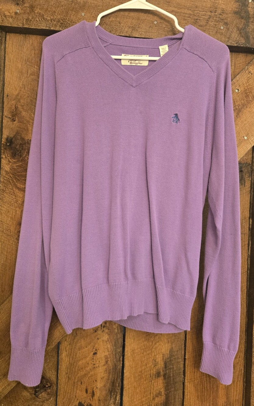 Original Penguin Men's V-Neck Sweater in Lavender Purple